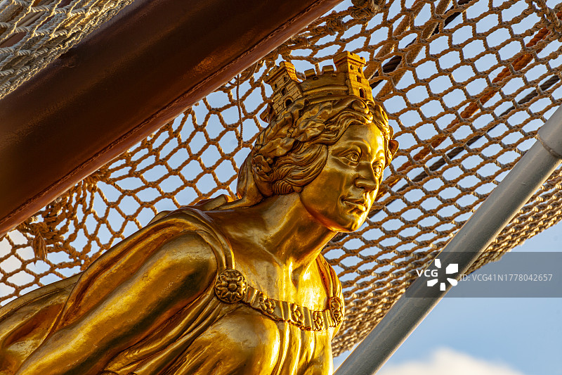 特大加那利岛：塞巴斯蒂安·德·埃尔卡诺航船的雕像图片素材