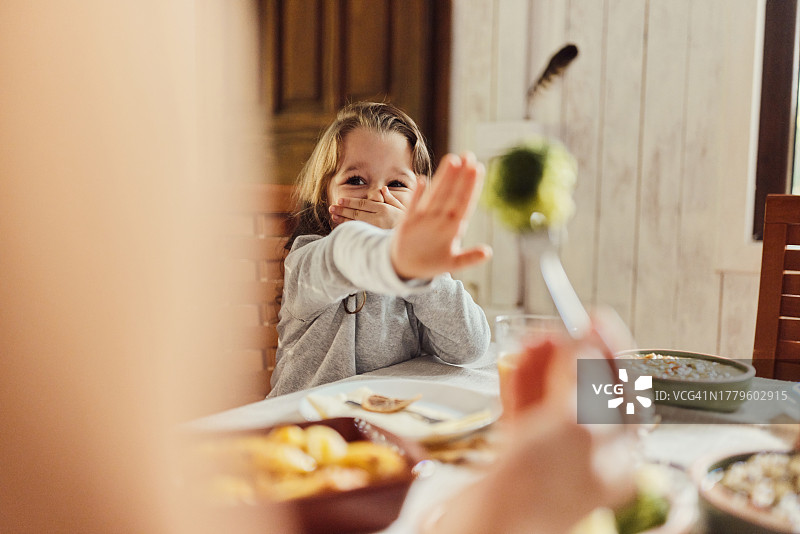 不，我不想吃那个！图片素材