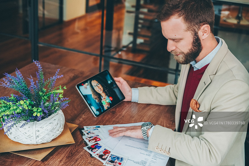 人力资源经理视频招聘图片素材