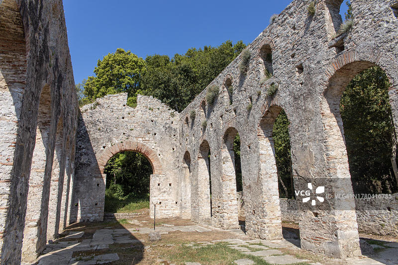 阿尔巴尼亚布特林特罗马遗址大教堂图片素材