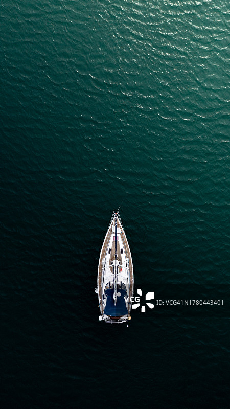 海上船只的鸟瞰图图片素材