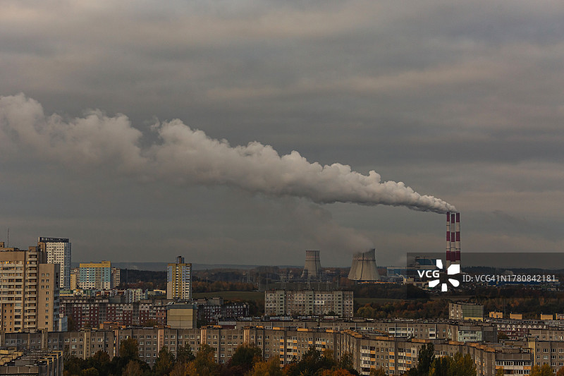空气污染，烟囱冒出的烟雾，反应堆图片素材