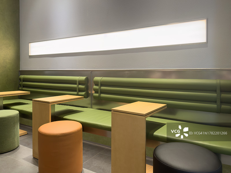 绿色长沙发图片素材