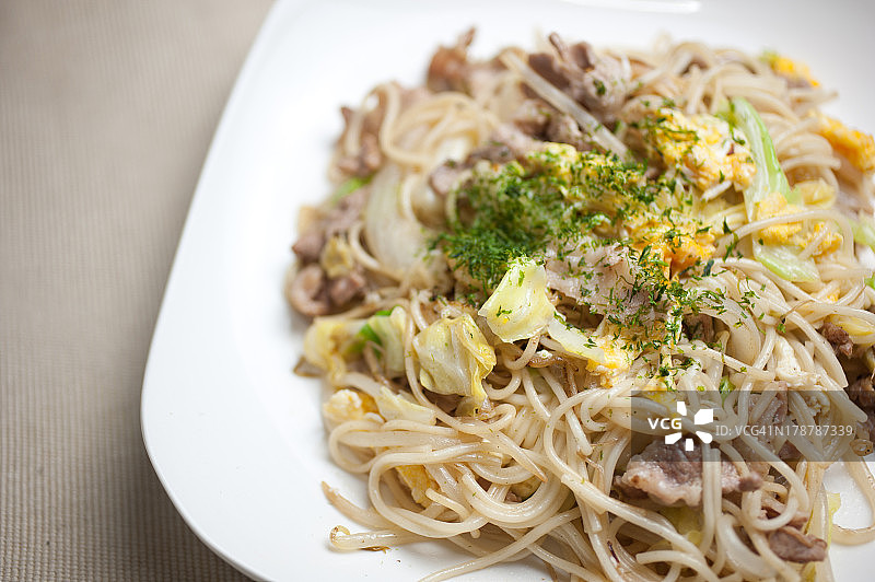 日本料理素面杂炒图片素材