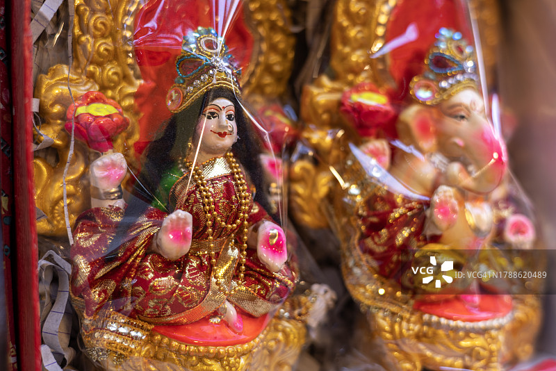 象头神与拉克什米神像图片素材