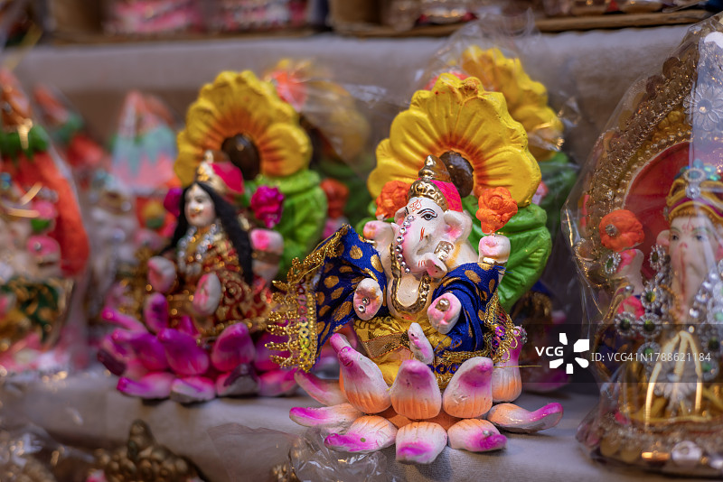 象头神与拉克什米神像图片素材