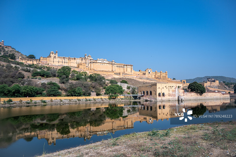 斋浦尔琥珀堡清晨景色，印度拉贾斯坦邦图片素材