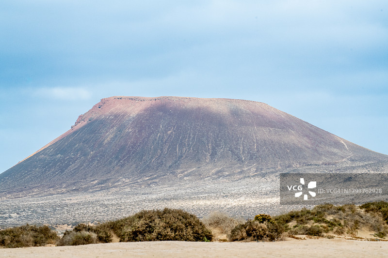 La Graciosa岛的蒙塔尼亚阿马里亚（黄山），西班牙图片素材