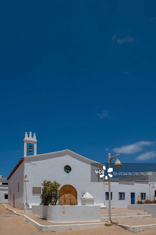 加那利群岛拉格拉西奥萨的卡门圣母教堂图片素材