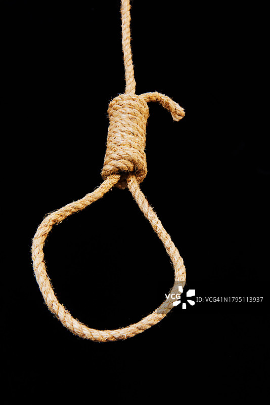 黑色背景下的套索图片素材