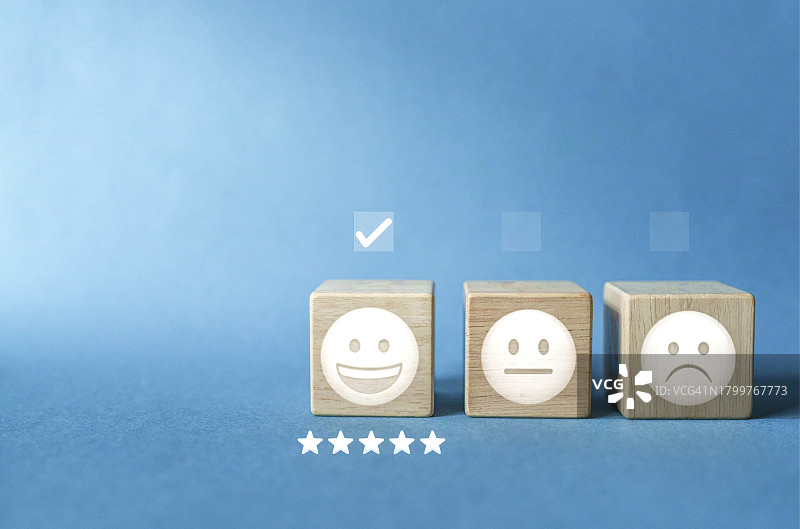 评审、评级满意度概念、客户体验概念、卓越概念、五星、金星图片素材