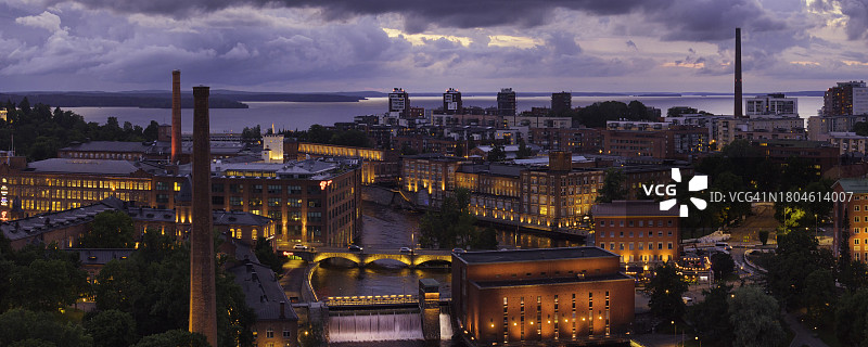 坦佩雷市坦梅尔科斯基急流的旧厂区图片素材