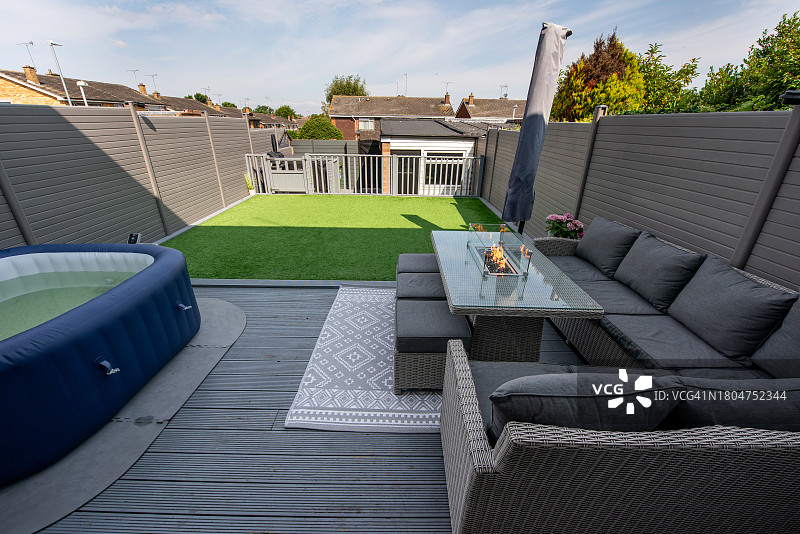 房产花园外观图片素材