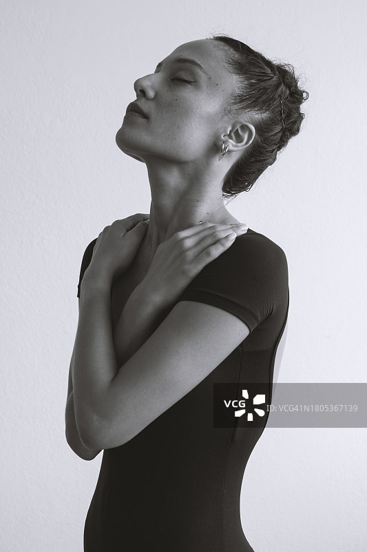 女舞蹈演员图片素材