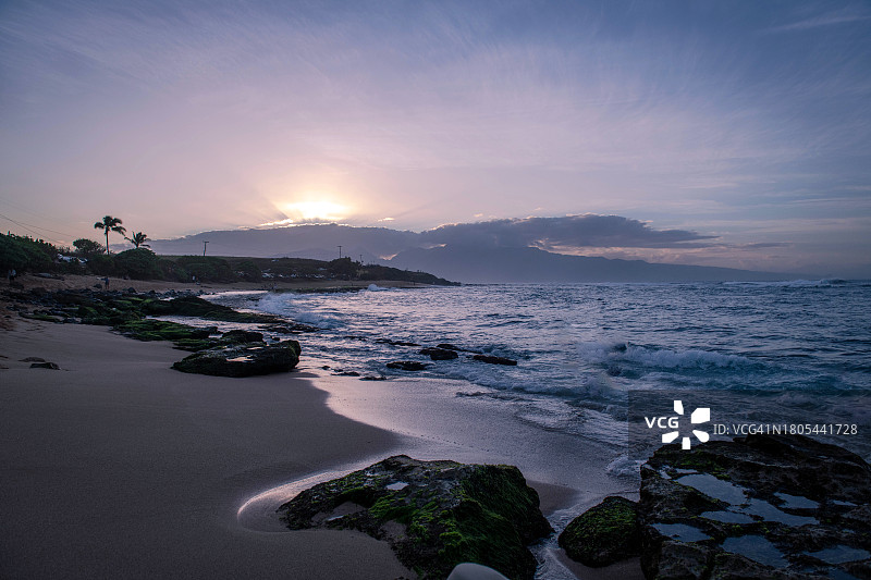 Ho'okipa海滩的日落图片素材