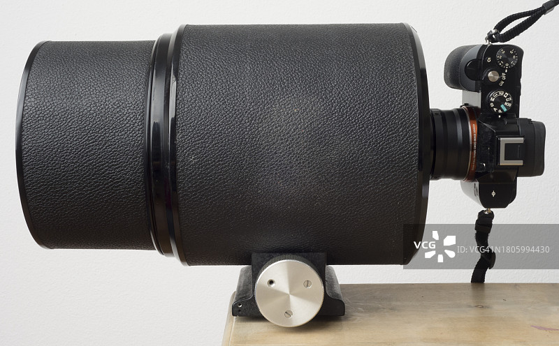 古老的500mm f4 望远反射镜头图片素材