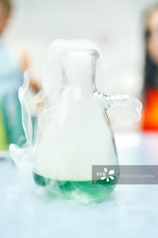 化学实验图片素材