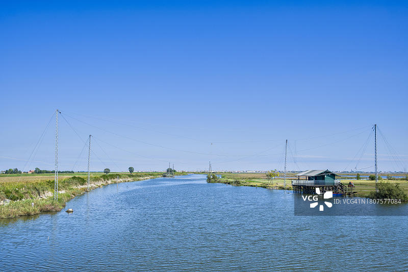 意大利威尼托基奥贾运河上的特拉布基图片素材