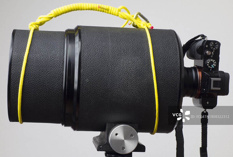 古老的500mm f4 望远反射镜头图片素材