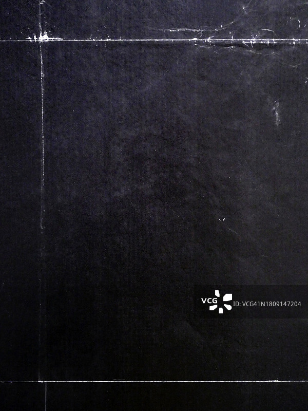 巴黎墙上带有白色边缘的黑色海报图片素材