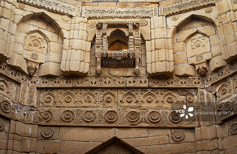 贾姆·尼扎姆丁陵墓，信德省马卡里图片素材