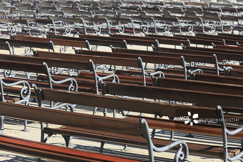 户外活动场所的座椅图片素材