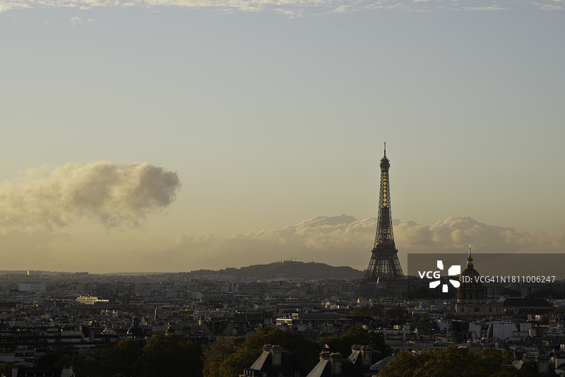 法国巴黎埃菲尔铁塔图片素材