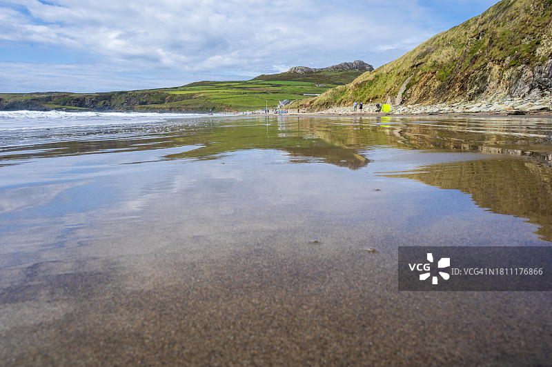 彭布罗克郡的白色沙滩湾图片素材
