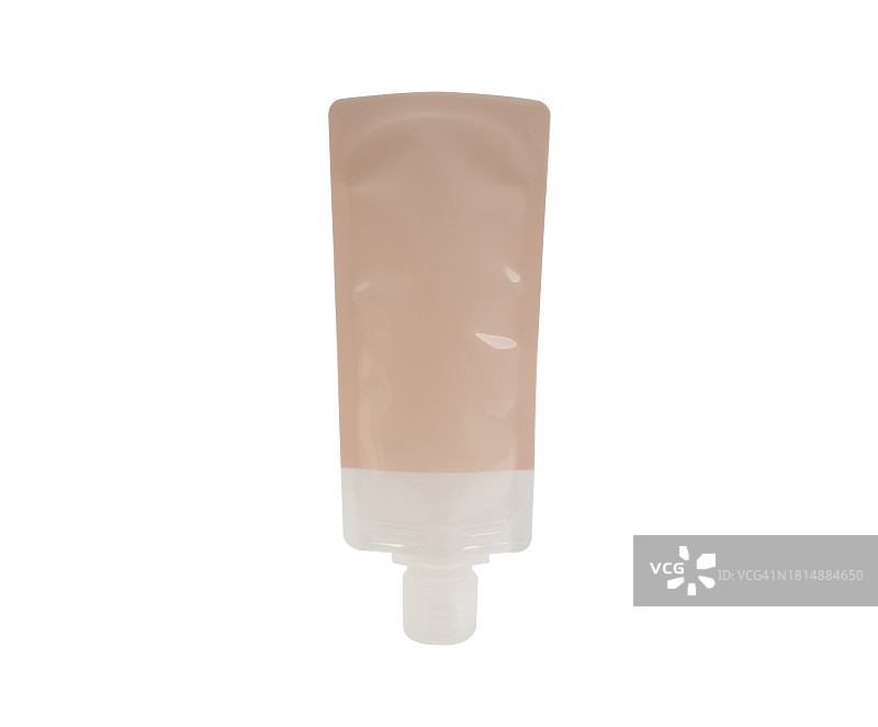 带中心喷嘴的自立袋包装样机前后视图，可用于设计模板、展示、促销图片素材