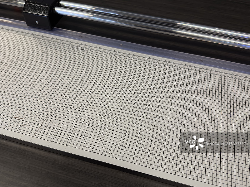 直尺裁纸刀图片素材