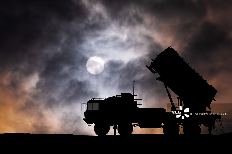 夜间地对空防御导弹系统图片素材