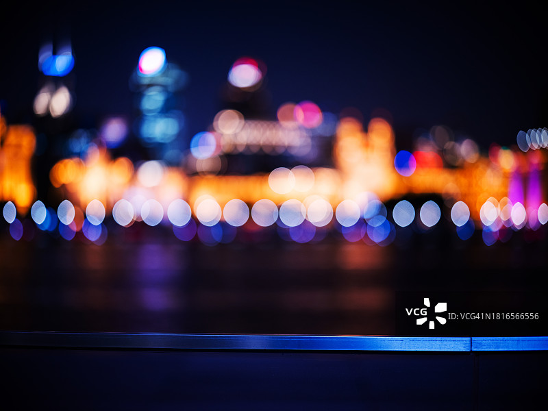 散景夜景街头。图片素材