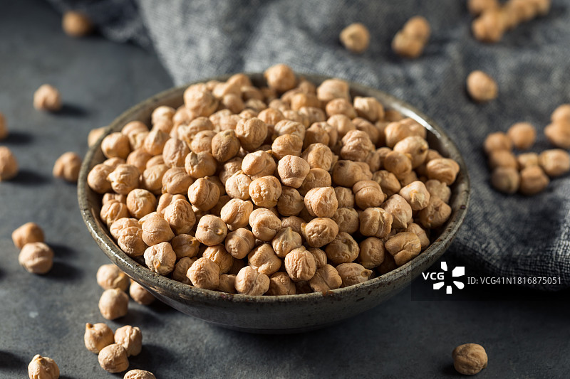 桌上的碗中食物，美国图片素材