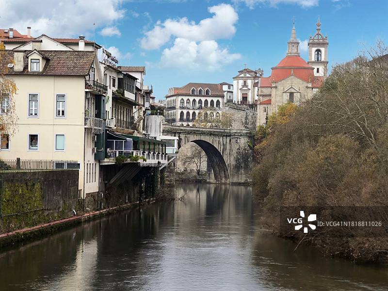 塔梅加河畔阿马兰特图片素材