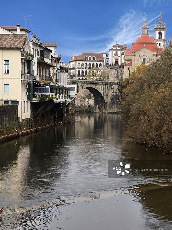 塔梅加河畔阿马兰特图片素材