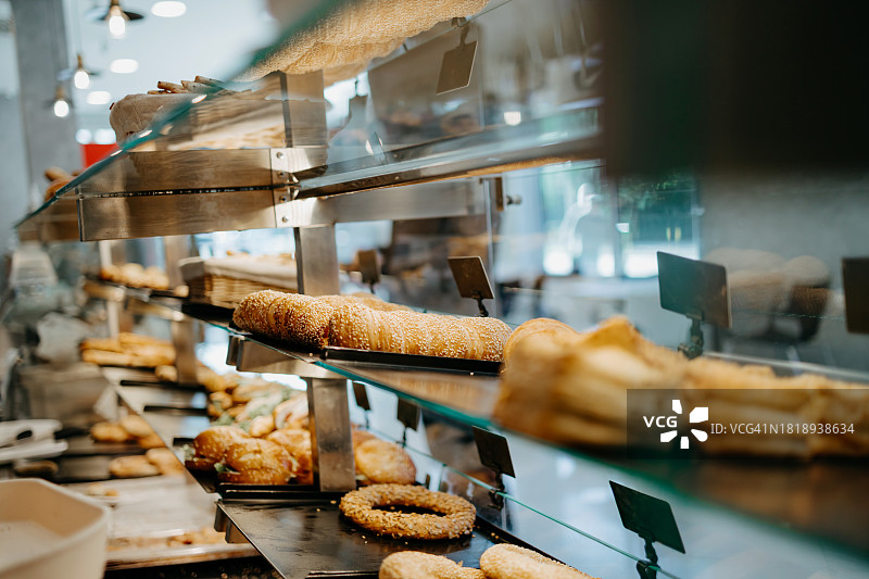 新鲜出炉的食物图片素材
