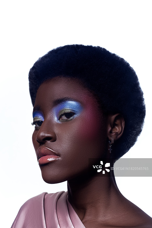 美丽的非裔美国女人图片素材