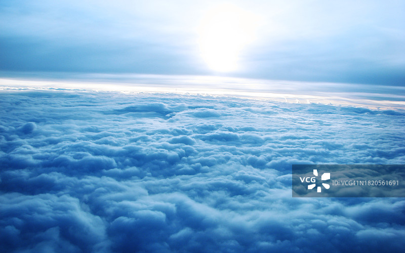 天空中的壮丽云景图片素材