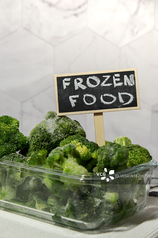 市场上待售蔬菜的特写图片素材