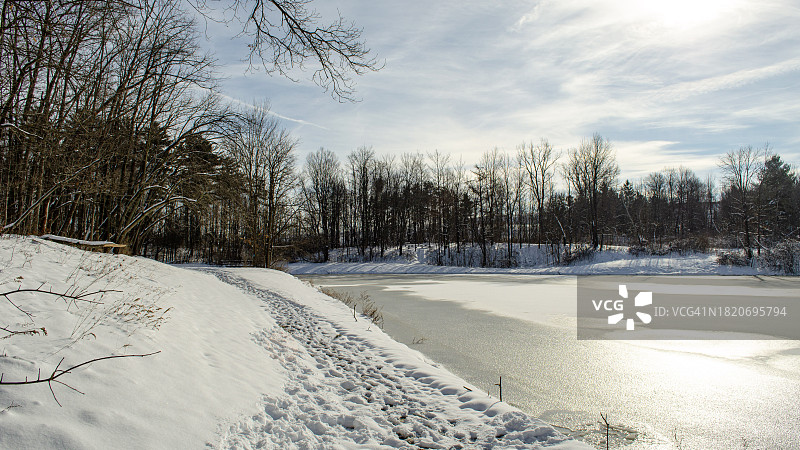 美国俄亥俄州克利夫兰雪景图片素材