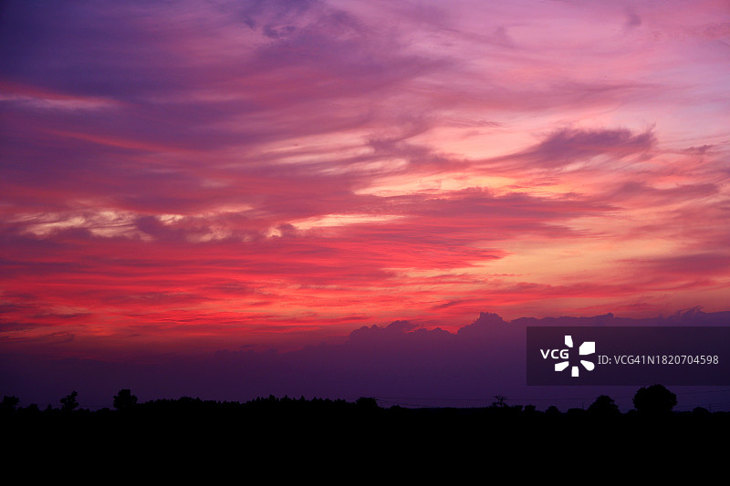 印度日落时分的壮丽景色图片素材