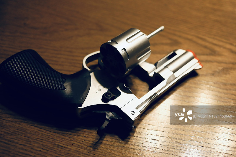 左轮枪类武器图片素材