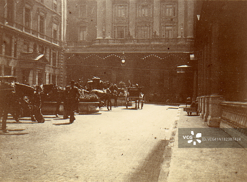 维多利亚时期的伦敦街景图片素材