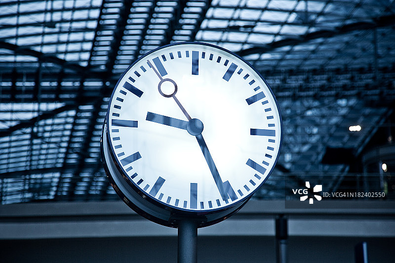 城市时钟图片素材