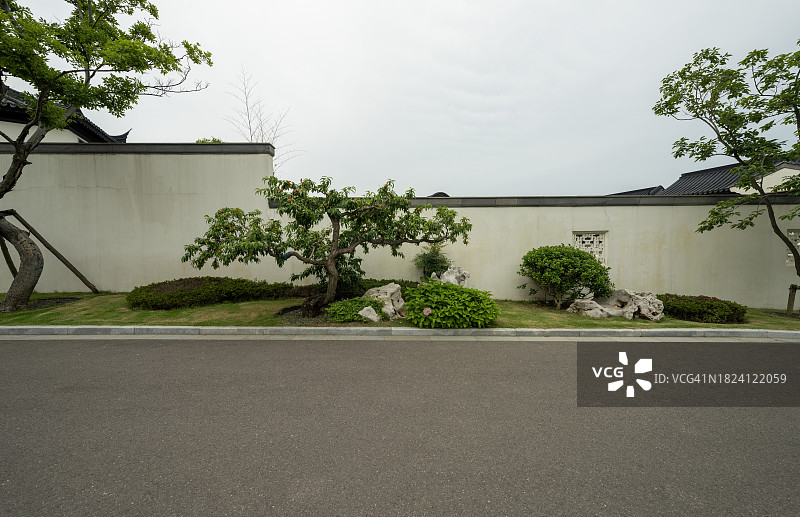 现代新中式别墅庭院图片素材