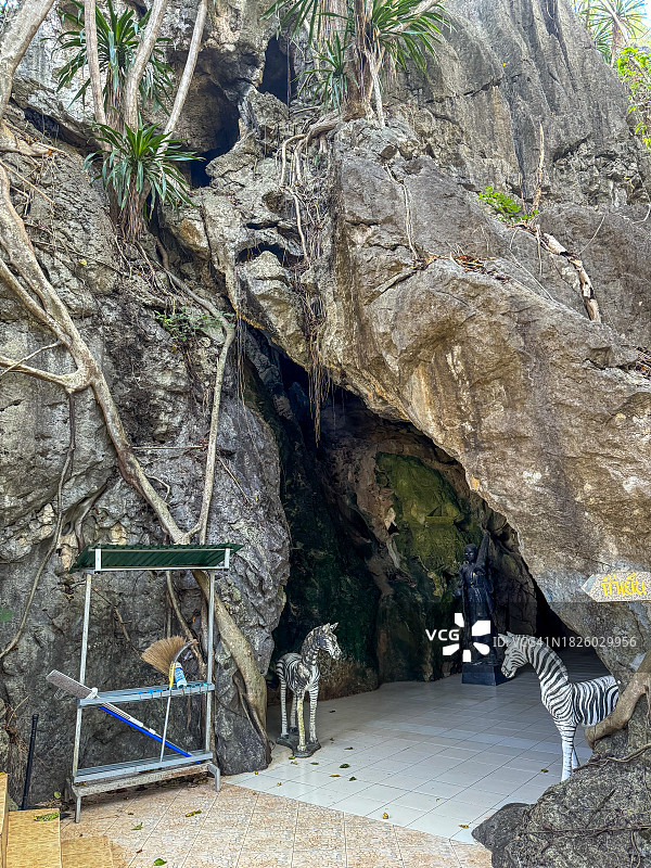 洞穴入口图片素材