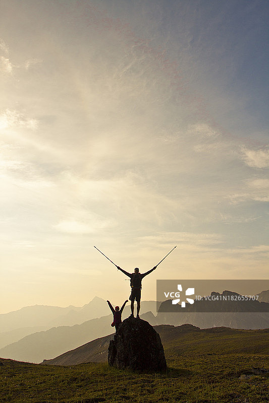 唐顿溪远足图片素材