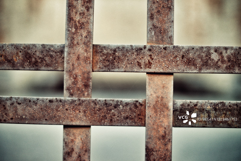 生锈的金属条图片素材
