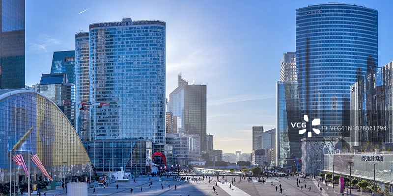 洛朗·吉劳杜 巴黎拉德芳斯商务区图片素材