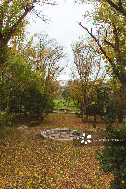 秋季奥埃拉什公园的景色图片素材